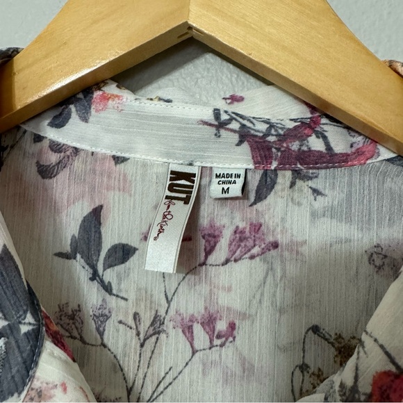Kut From the Kloth Sheer Floral Button Down Blouse—M - Picture 7 of 9